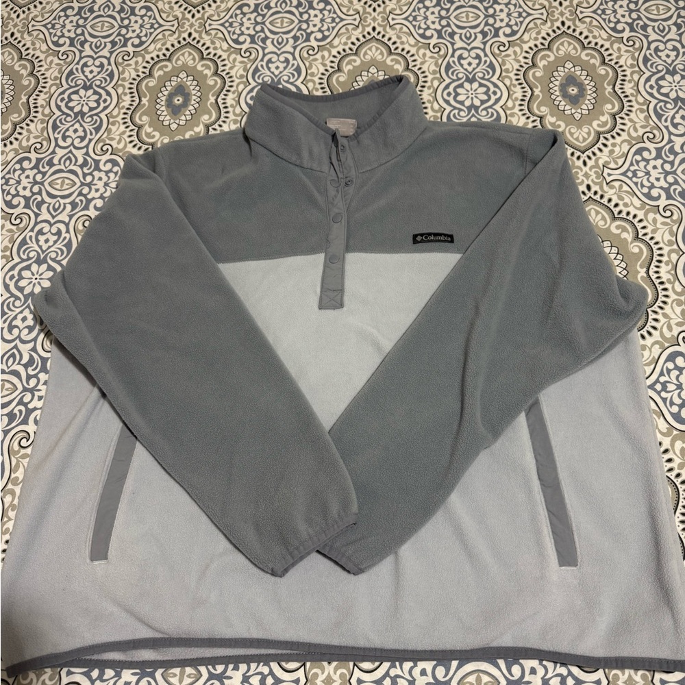 Columbia Gray Fleece Jacket